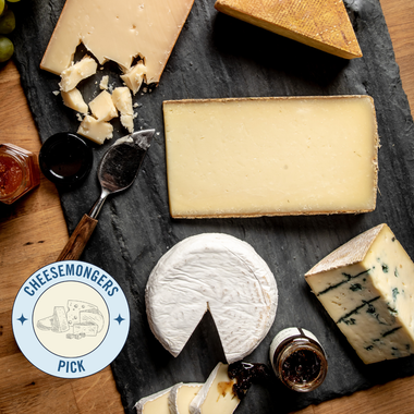 large cheesemonger's choice cheese gift box - a selection of five different cheeses with honey, jam, and crackers, cow's, goat's, sheep's milk cheese. Cheesemongers pick.