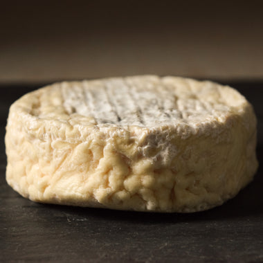 blue moon lazy lady farm cheese