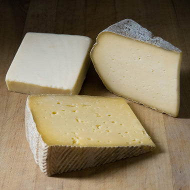 Raw Milk Cheese Collection cow's milk, sheep's milk, Pawlet, Queso del Invierno, Jake's 3 Year Cheddar