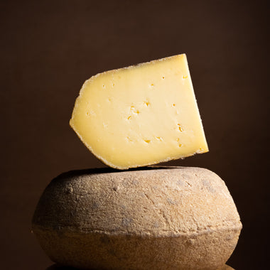 Queso del Invierno sheep's, cow's milk natural rind cheese Vermont Shepherd