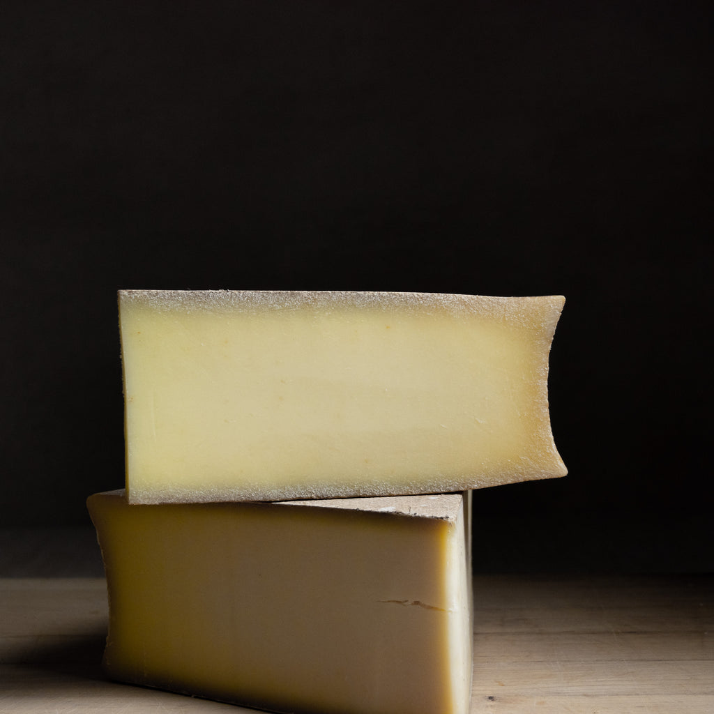 Saxelby_cheeses-285_1024x1024.jpg?v\u003d1686081387