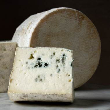 Bayley Hazen Blue Black Label cow's milk cheese Jasper Hill Farm