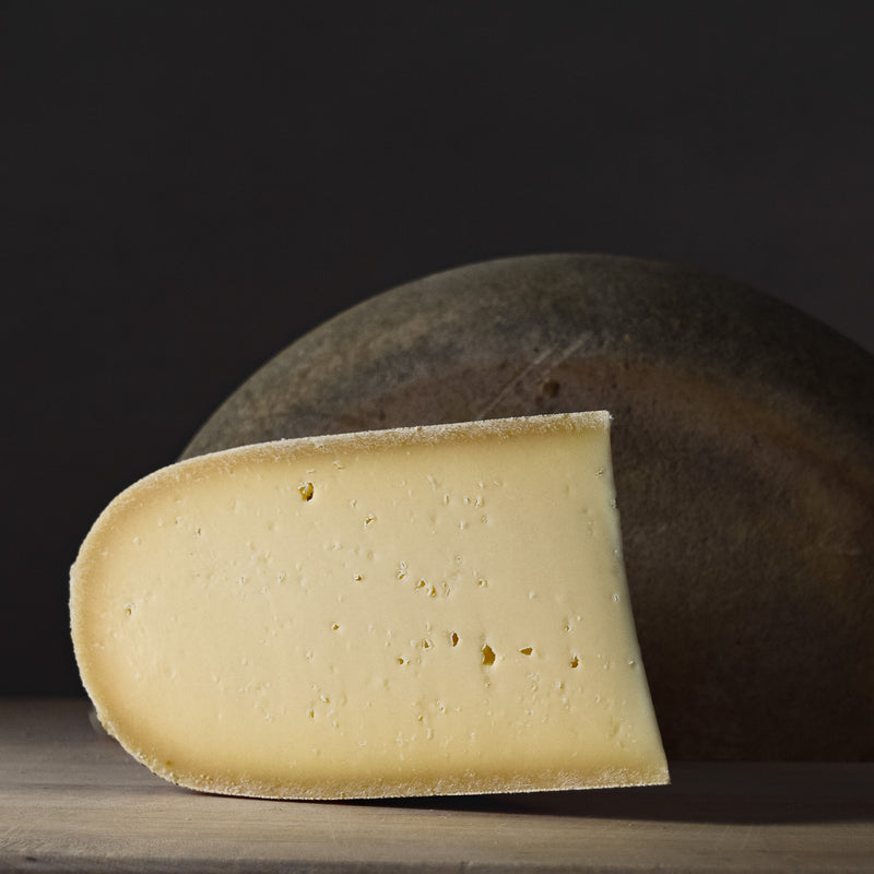 St Malachi Cheese | Saxelby Cheesemongers