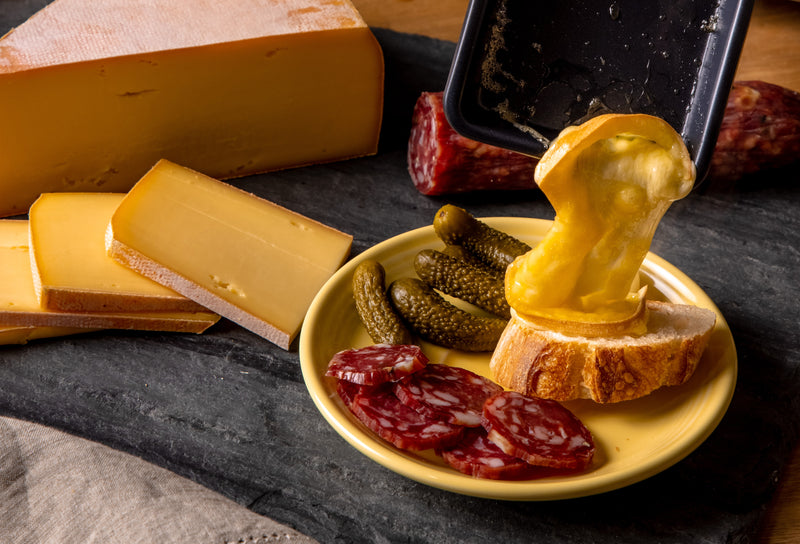 Getting to Know Artisanal American Cheddar Cheese