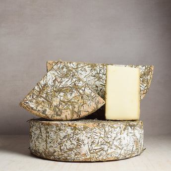 https://saxelbycheese.com/cdn/shop/products/Saxelby_cheeses-109-2_345x550.jpg?v=1663784089